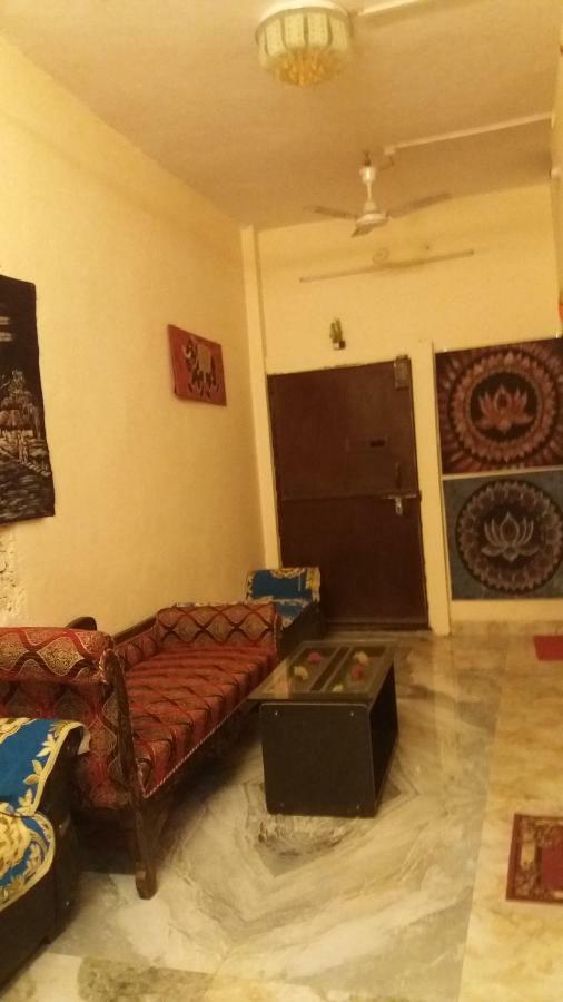 Mother Hostel Varanasi Exterior foto